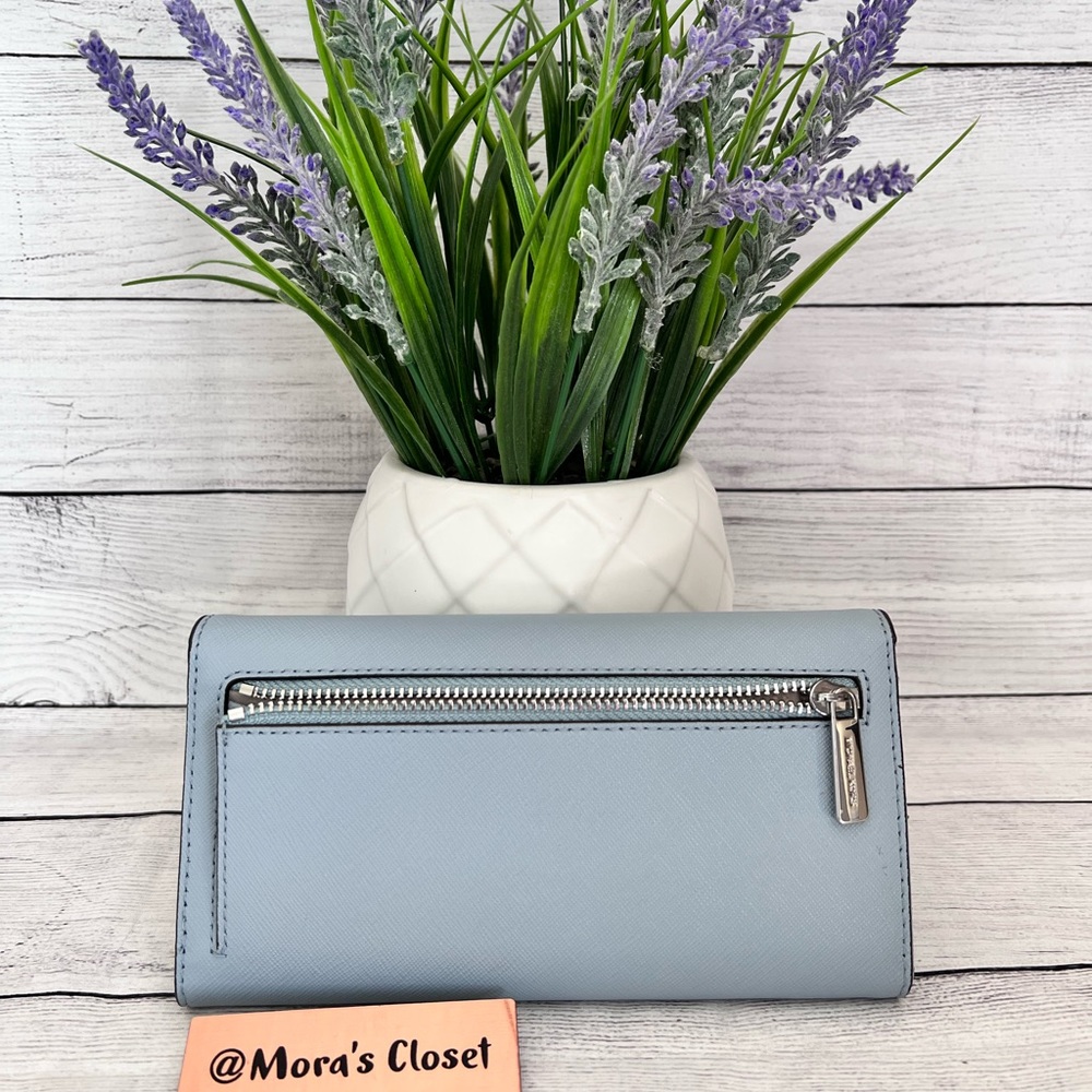 🦋Michael Kors Wallet - Picture 2 of 5